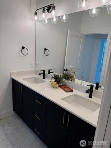 202 E Ian Avenue Ellensburg WA 98926