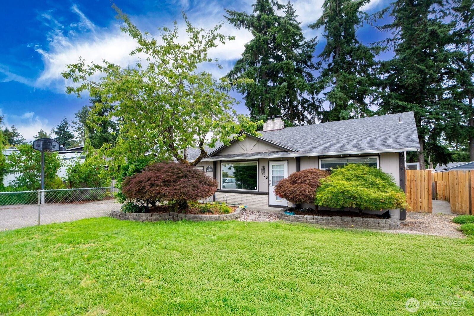 1102 156th Street E Tacoma WA 98445