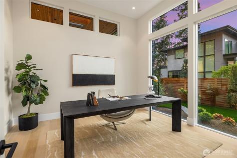 1028 89th Avenue NE Bellevue WA 98004