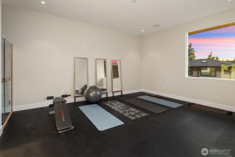 1028 89th Avenue NE Bellevue WA 98004