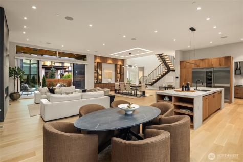 1028 89th Avenue NE Bellevue WA 98004