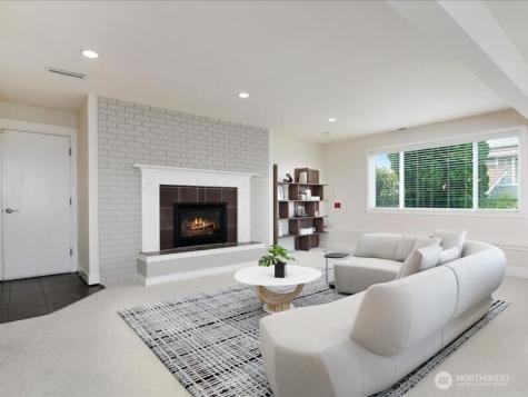 12604 88th Place NE Kirkland WA 98034