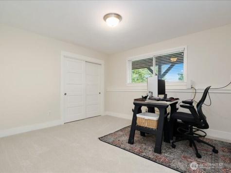 12604 88th Place NE Kirkland WA 98034