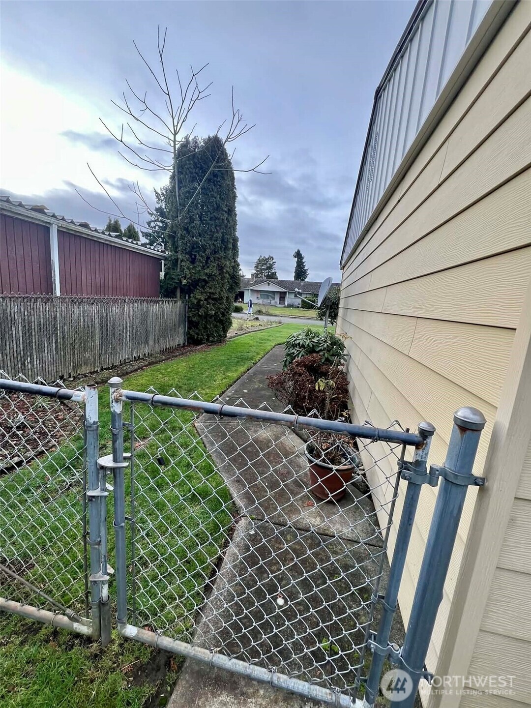 10621 Westwood Drive SW Lakewood WA 98499