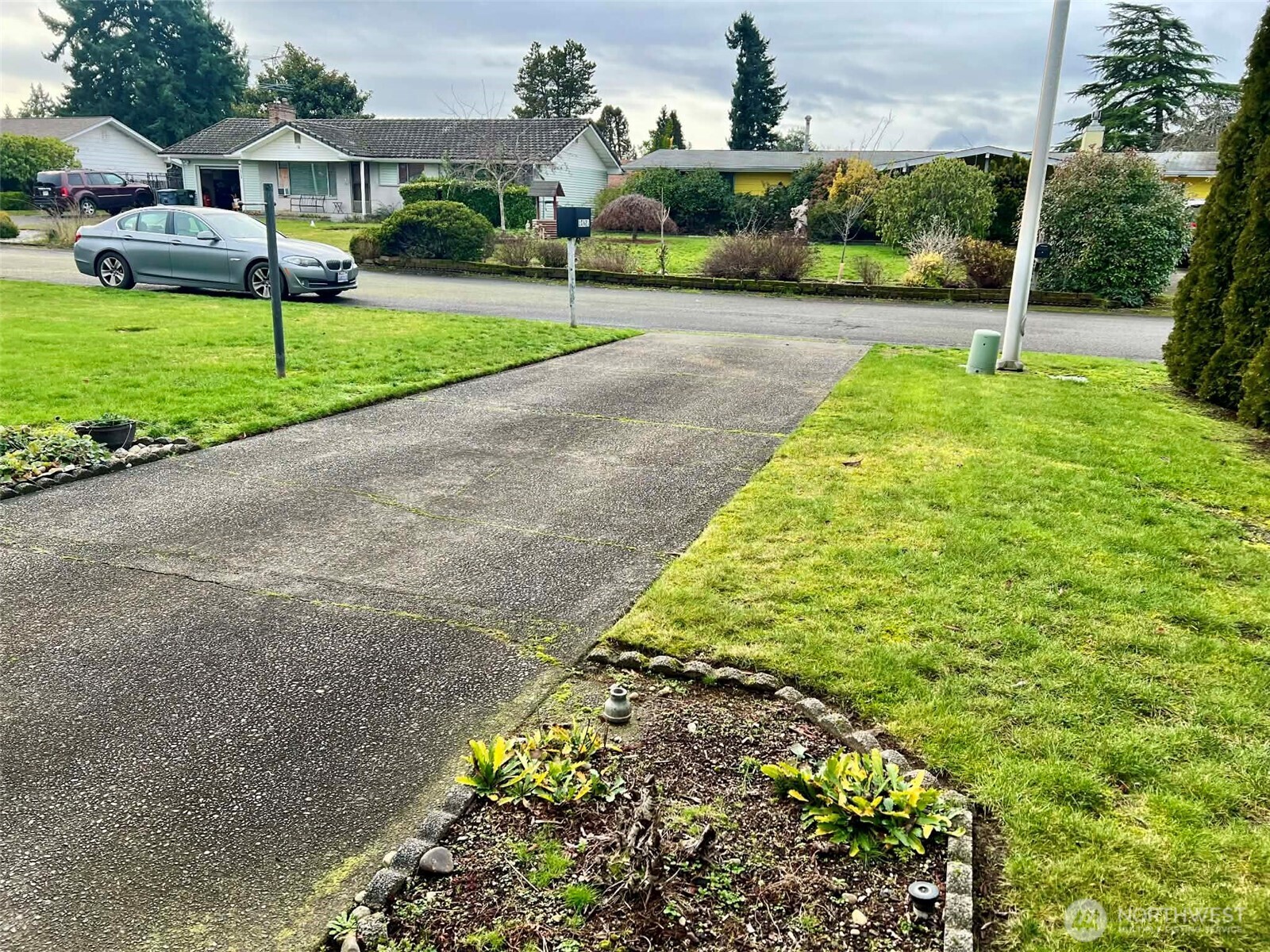 10621 Westwood Drive SW Lakewood WA 98499