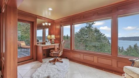 7909 78th Avenue SE Mercer Island WA 98040