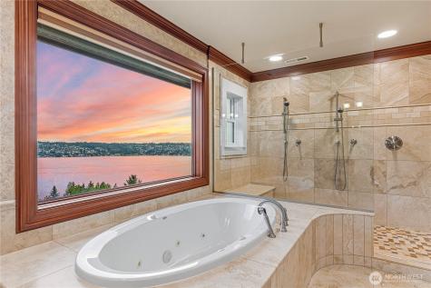 7909 78th Avenue SE Mercer Island WA 98040