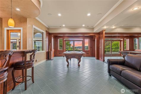 7909 78th Avenue SE Mercer Island WA 98040