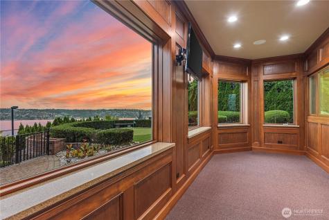 7909 78th Avenue SE Mercer Island WA 98040