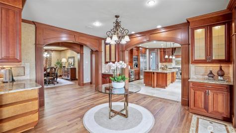 7909 78th Avenue SE Mercer Island WA 98040