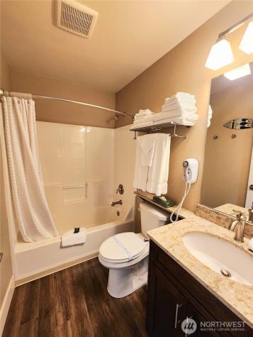 1 Beach 578-f Manson WA 98831