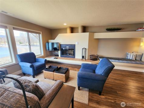 1 Beach 578-f Manson WA 98831