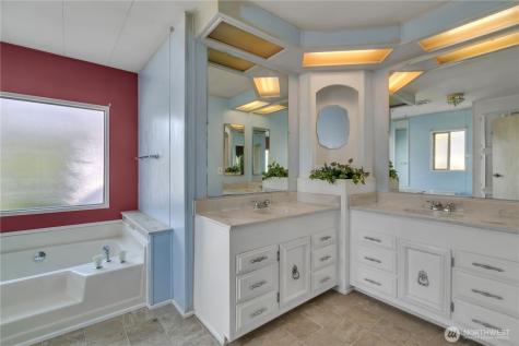 2500 S 370th Street Federal Way WA 98003