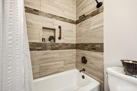 11607 Hunter Lane NW Gig Harbor WA 98332