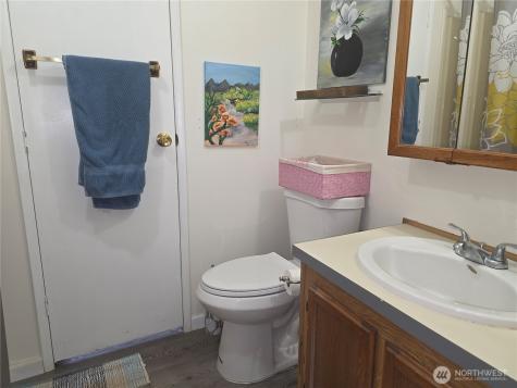 7514 18th Avenue Ct E Tacoma WA 98404