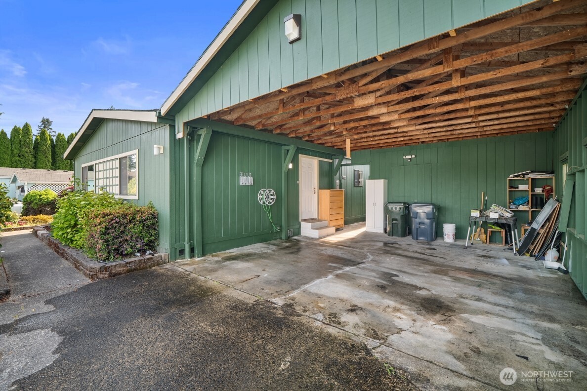 7514 18th Avenue Ct E Tacoma WA 98404