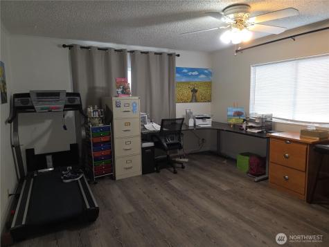 7514 18th Avenue Ct E Tacoma WA 98404