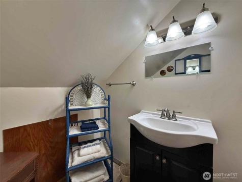 165 Swigert Mossyrock WA 98564