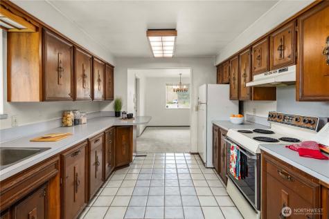 27915 90th Avenue E Graham WA 98338