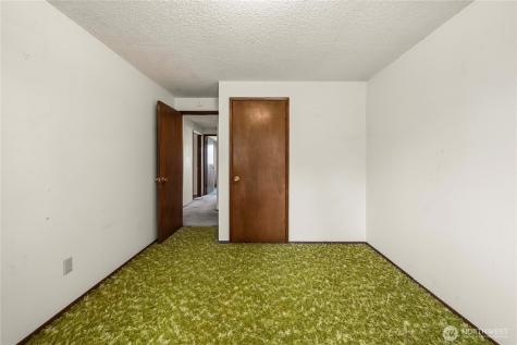 27915 90th Avenue E Graham WA 98338