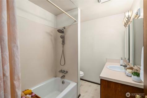 27915 90th Avenue E Graham WA 98338