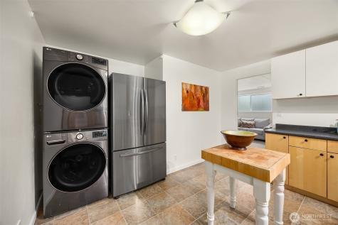 4646 S 166th Street Seatac WA 98188