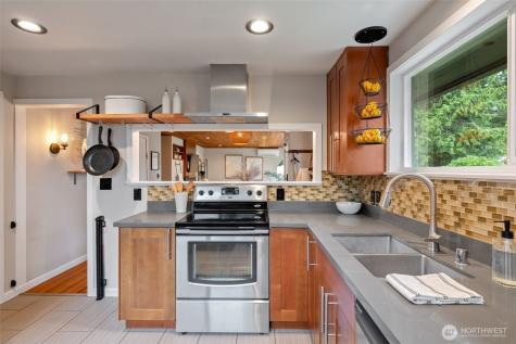 1515 NE 190th Street Shoreline WA 98155