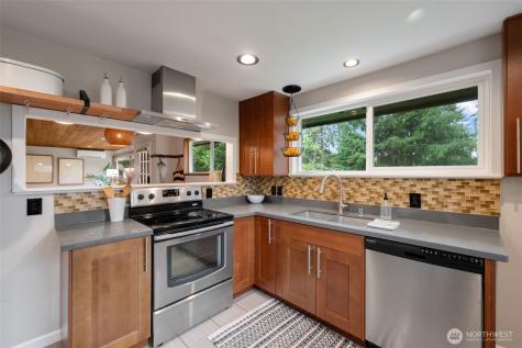 1515 NE 190th Street Shoreline WA 98155