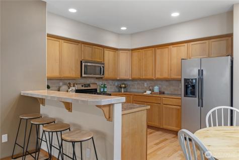 20228 11th Avenue W Lynnwood WA 98036