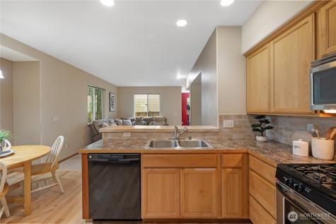 20228 11th Avenue W Lynnwood WA 98036