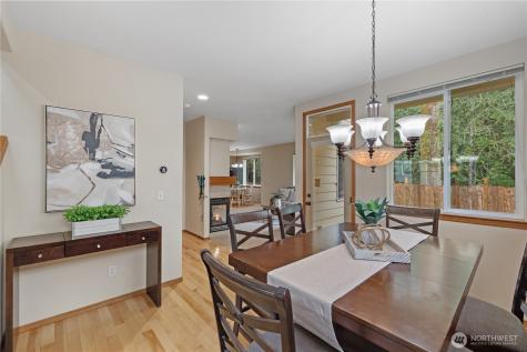 20228 11th Avenue W Lynnwood WA 98036