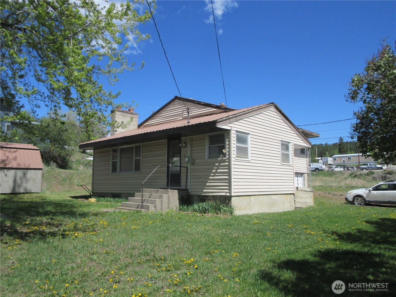 148 N Portland Street Republic WA 99166