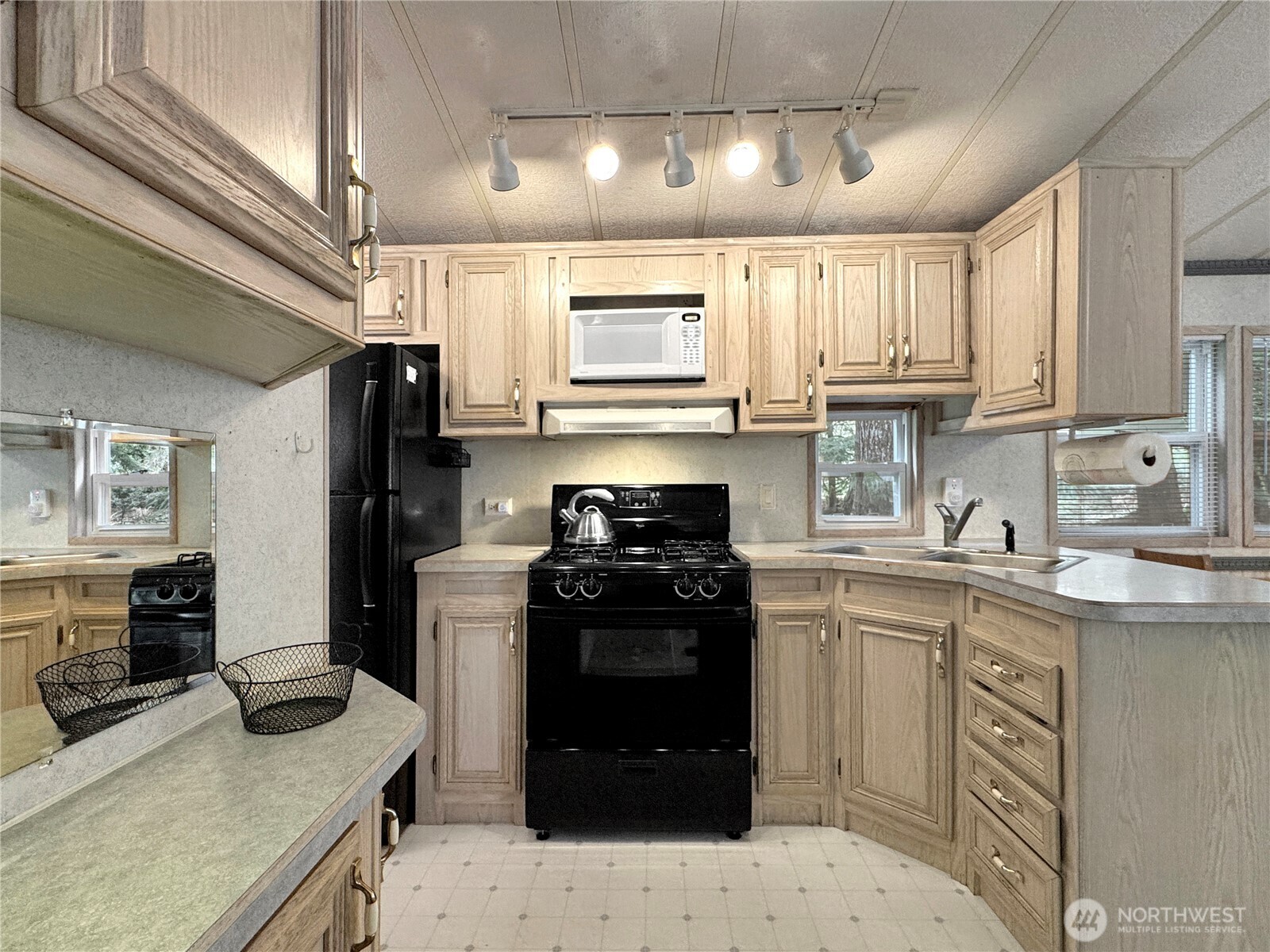 19 Big Tree Drive Deming WA 98244