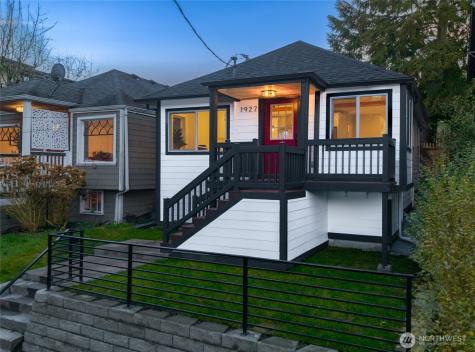1927 42nd Avenue SW Seattle WA 98116