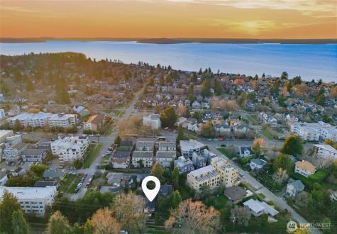 1927 42nd Avenue SW Seattle WA 98116