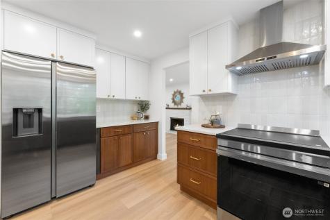 17106 NE 31st Place Bellevue WA 98008