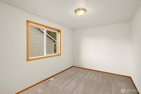 1102 185th Street SE Bothell WA 98012