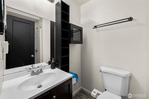 12027 10th Avenue S Seattle WA 98168