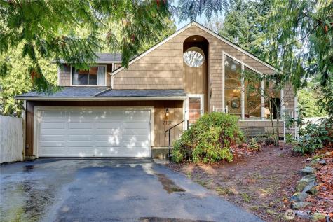 2120 NE Edwin Court Poulsbo WA 98370
