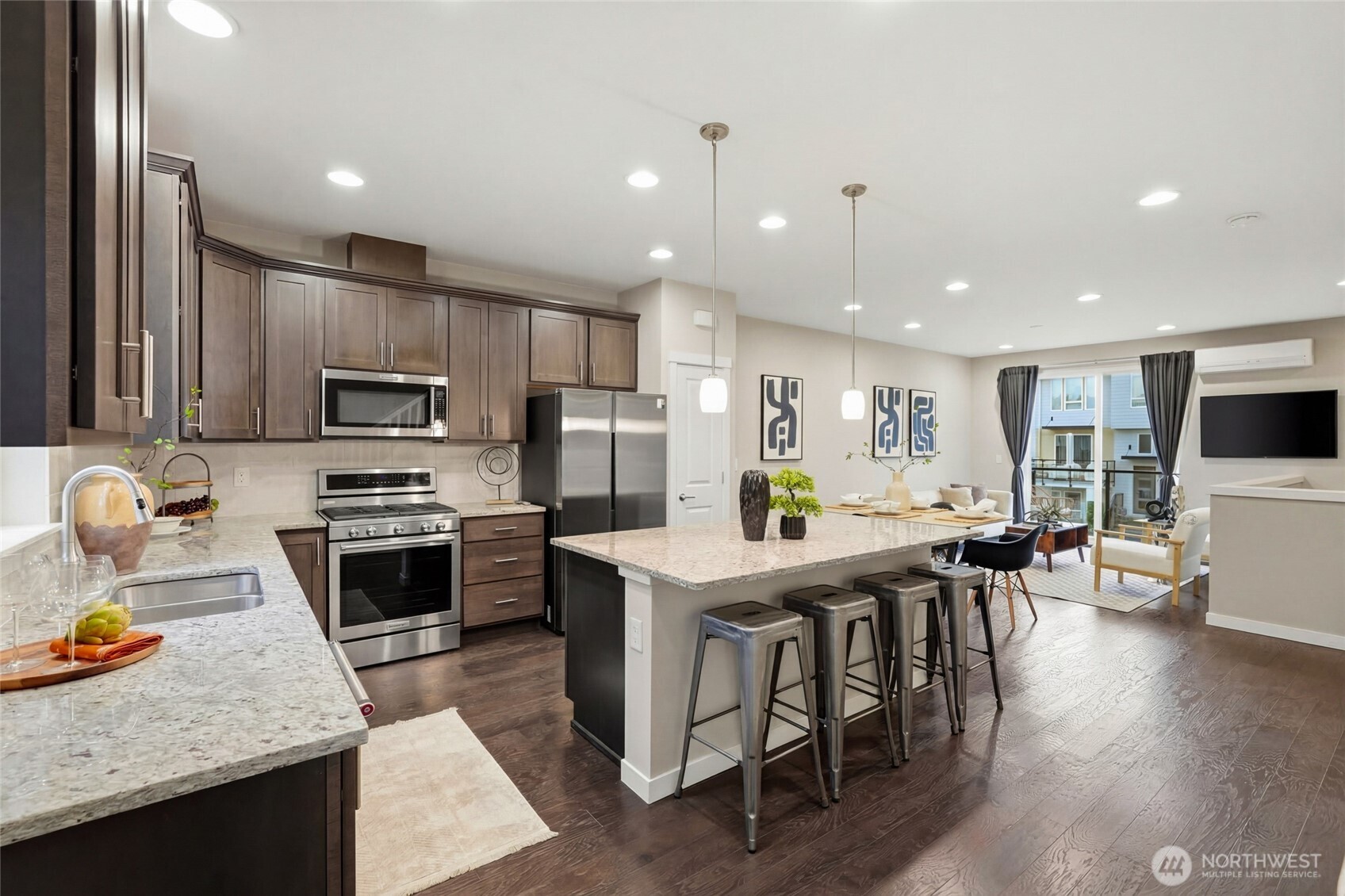 14606 35th Court NE Lake Forest Park WA 98155