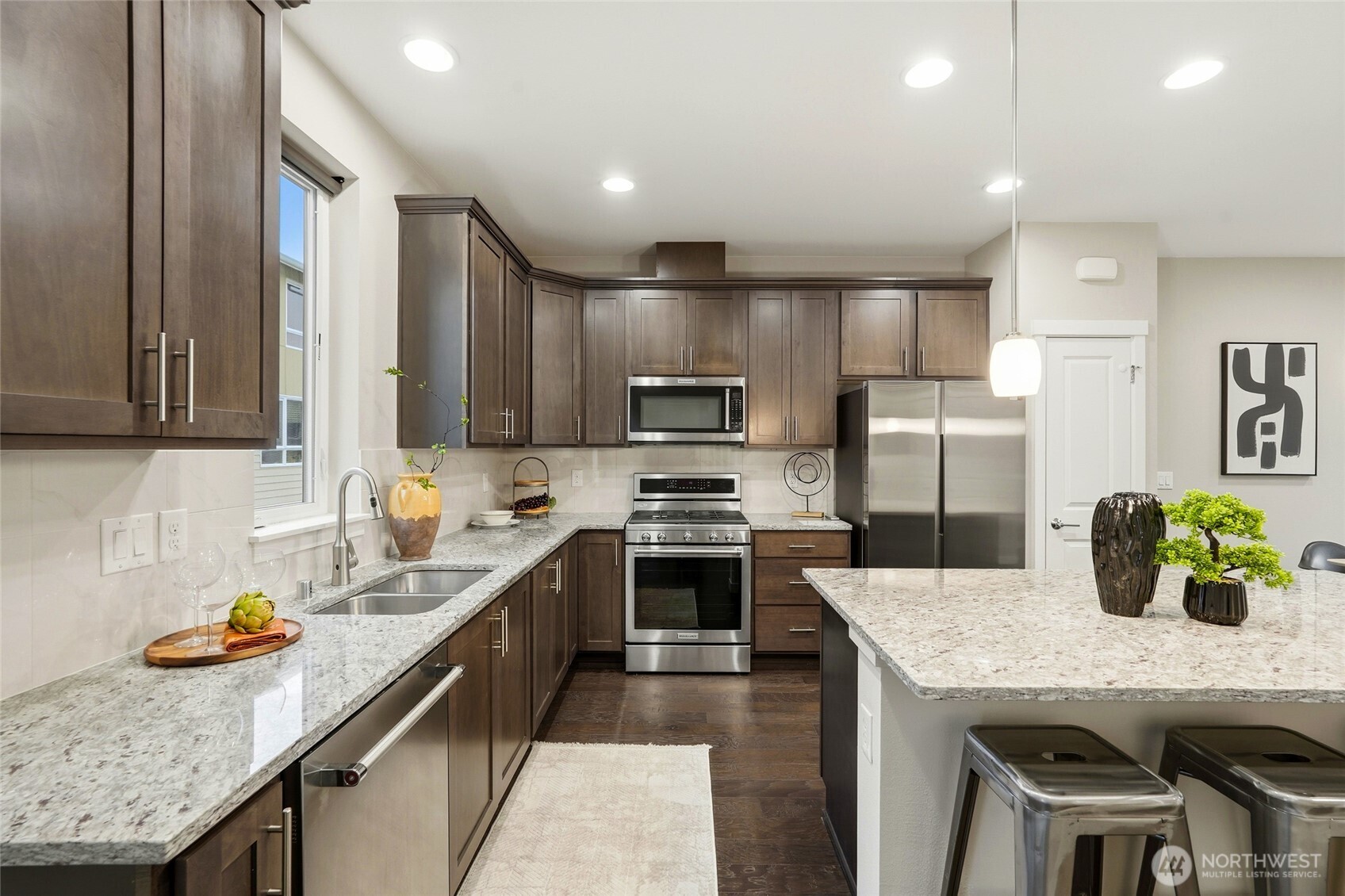 14606 35th Court NE Lake Forest Park WA 98155
