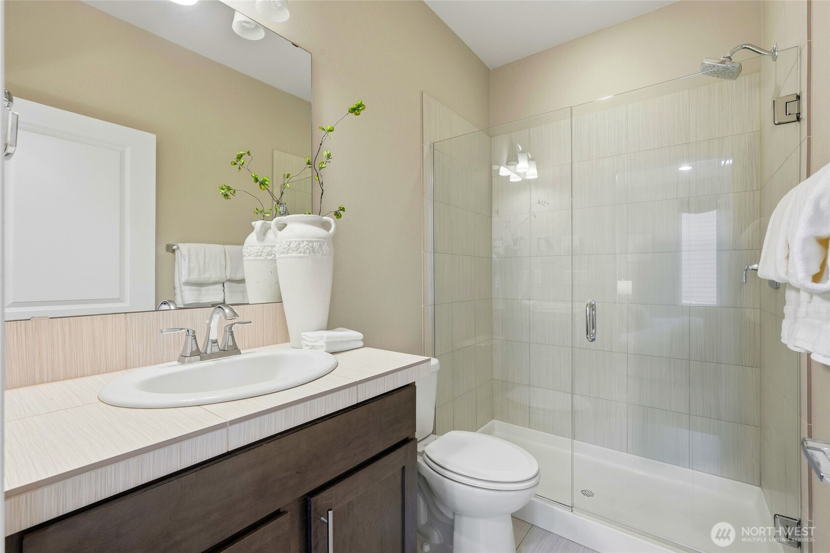 14606 35th Court NE Lake Forest Park WA 98155