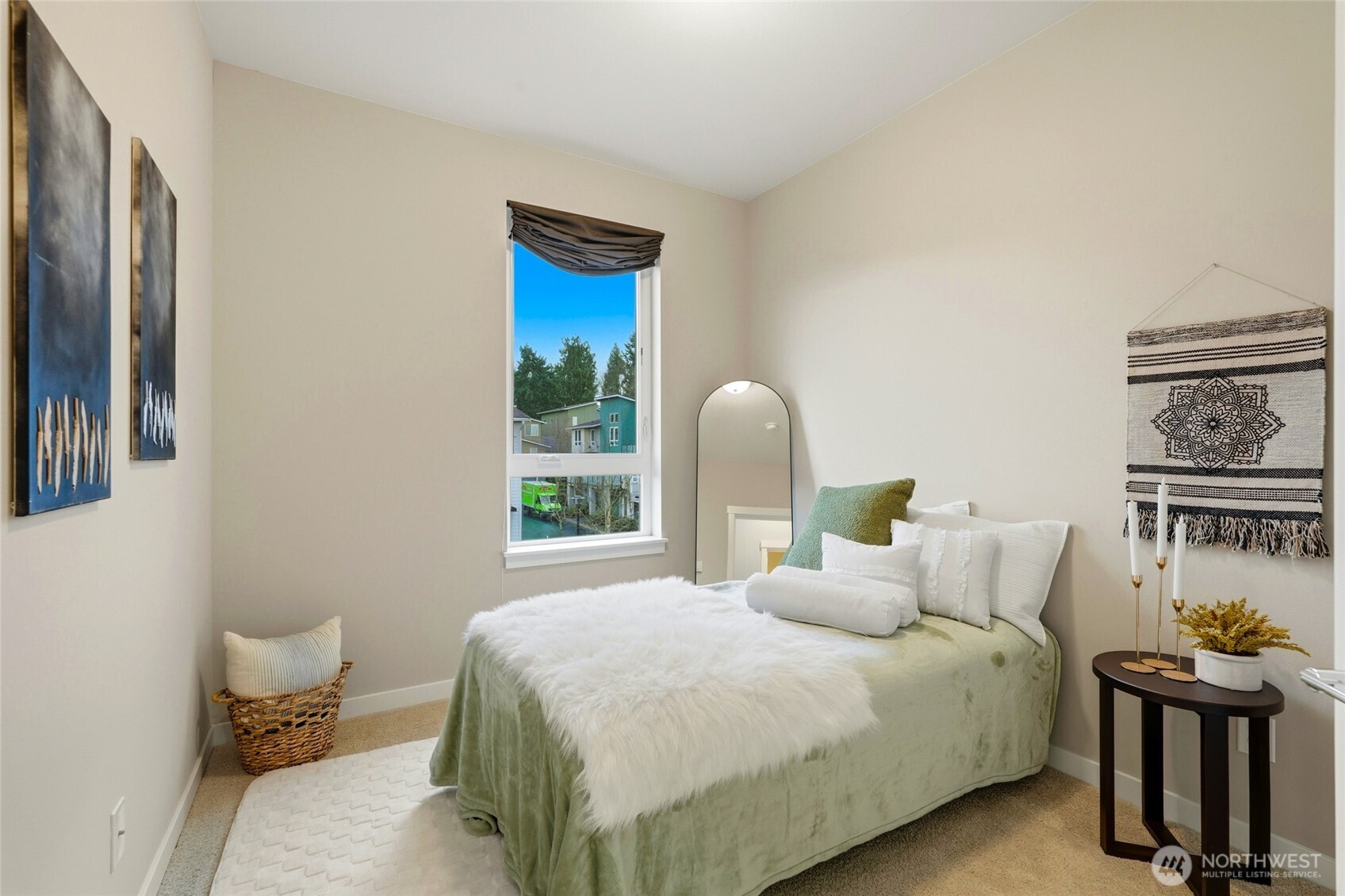 14606 35th Court NE Lake Forest Park WA 98155