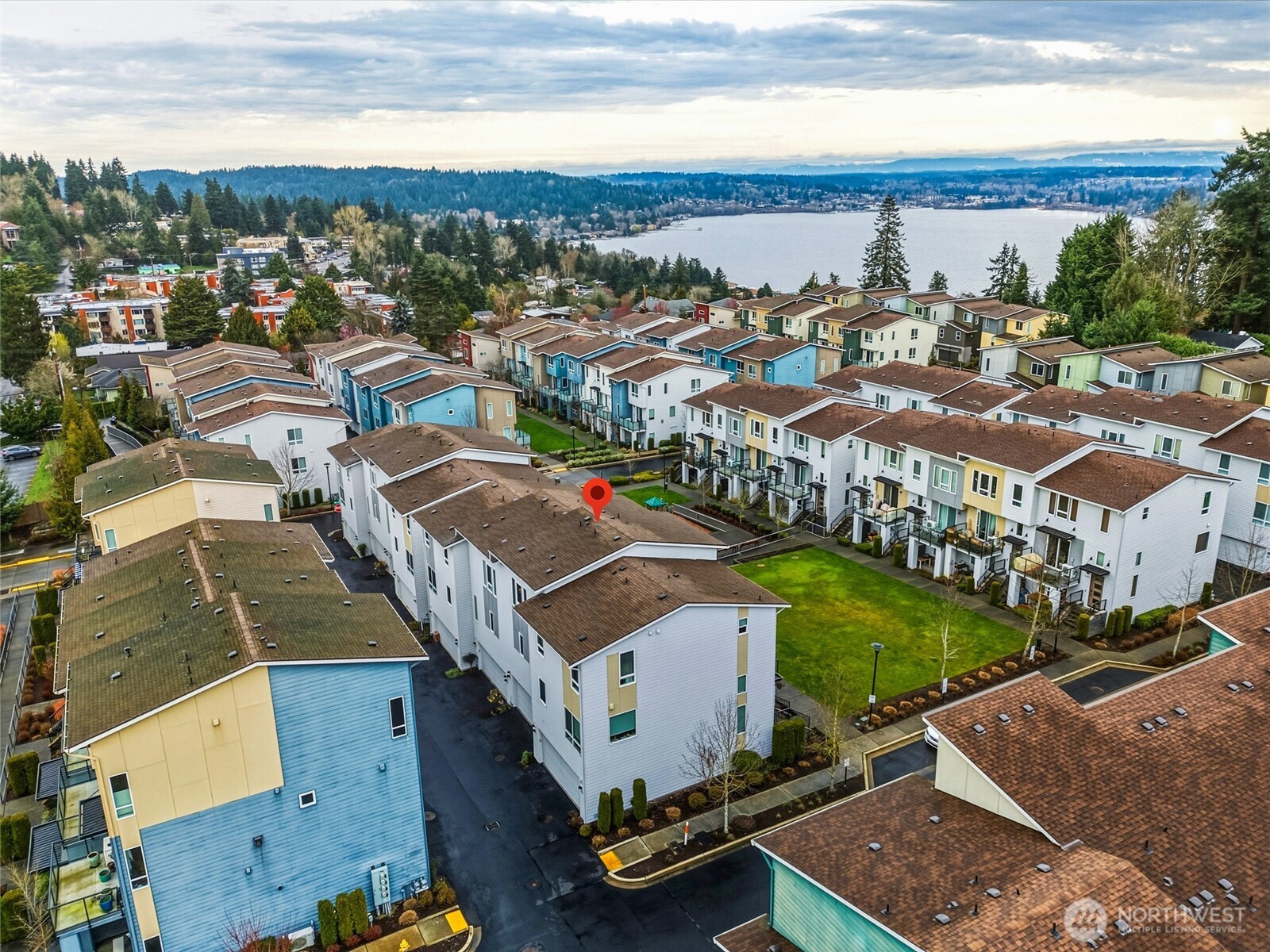 14606 35th Court NE Lake Forest Park WA 98155