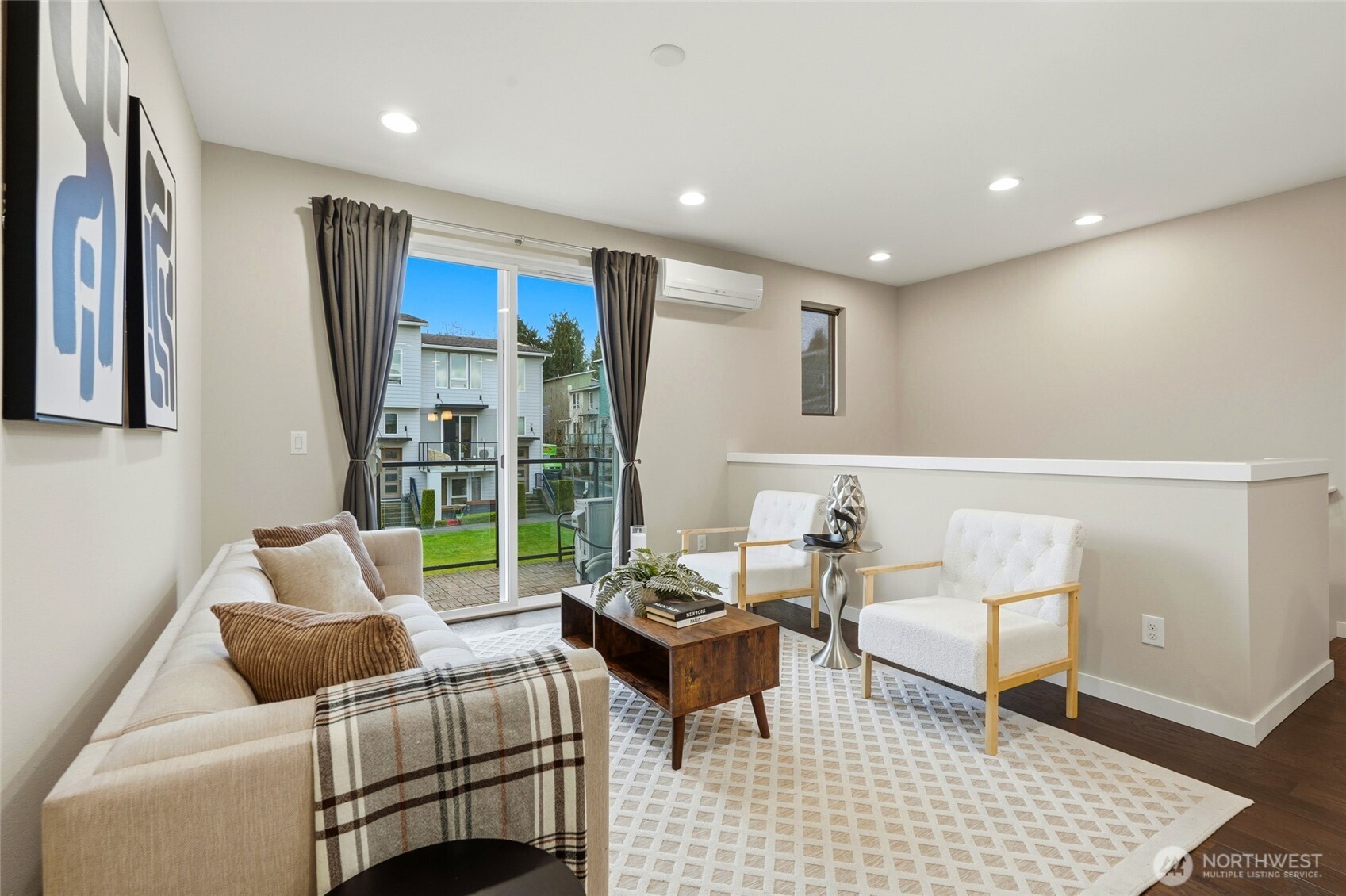 14606 35th Court NE Lake Forest Park WA 98155