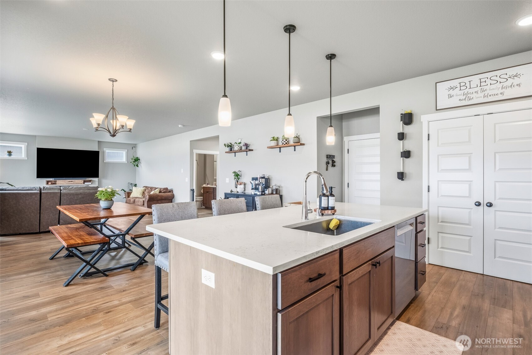 721 J Street NE Quincy WA 98848