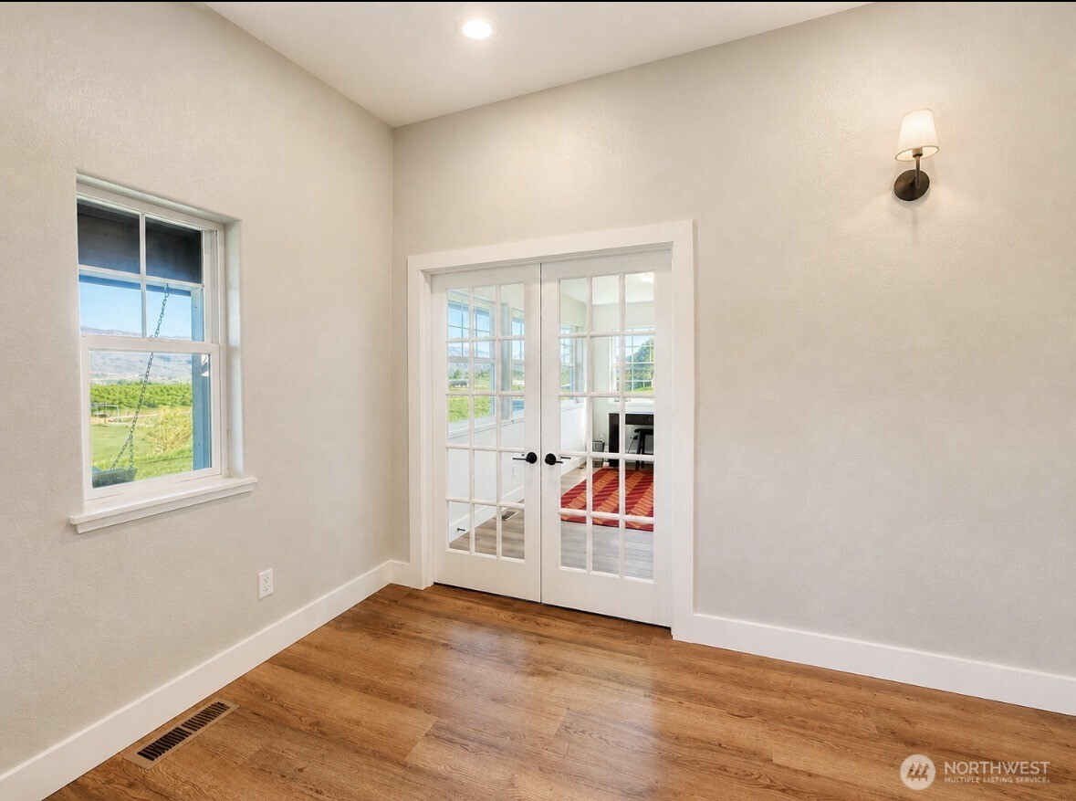 22 Rooster Flats Road Oroville WA 98844