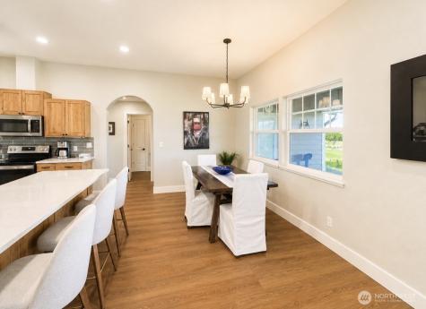 22 Rooster Flats Road Oroville WA 98844