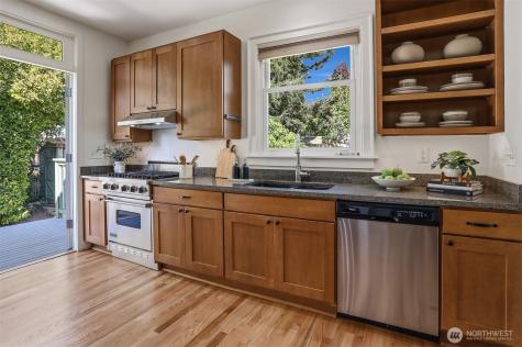 530 N 83rd Street Seattle WA 98103