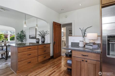 530 N 83rd Street Seattle WA 98103